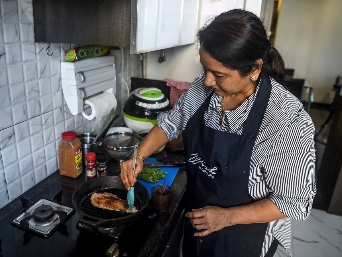 Cloud Cooking India: Housewives Become Gig Economy Chefs